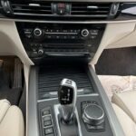 2017 BMW X5 xDrive40e Gallery Image
